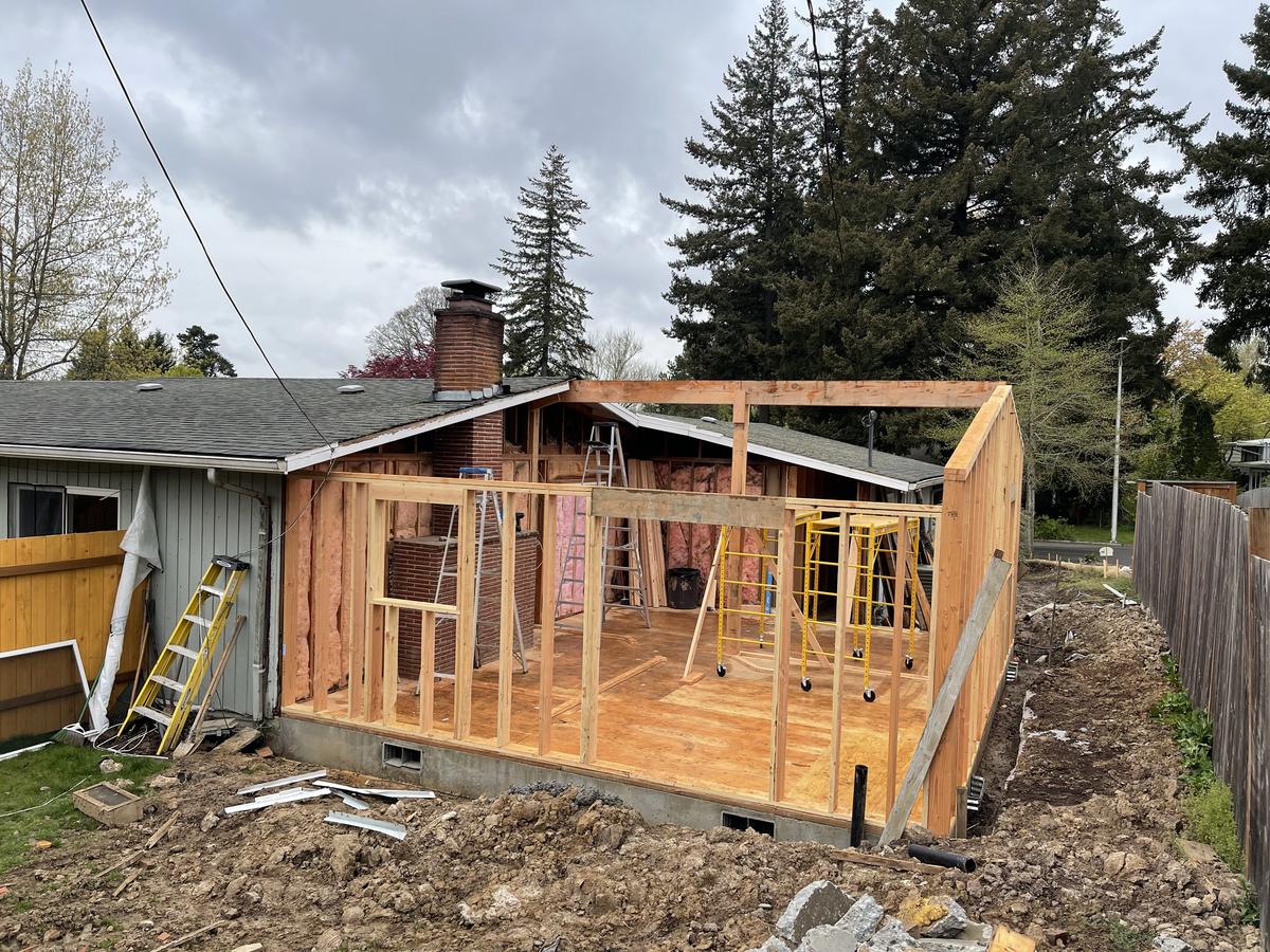 Framing services: wall framing for a Portland house addition